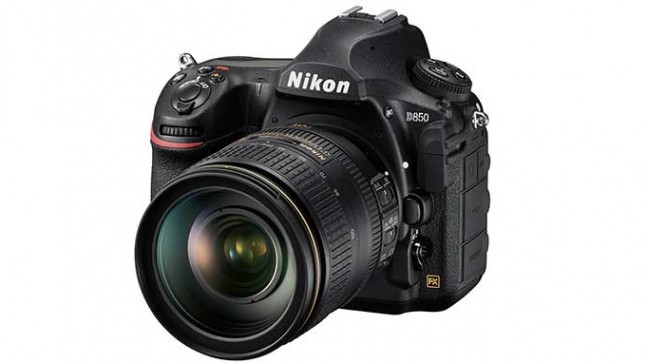 Nikon’dan Yeni Bir Fotoğraf Makinası