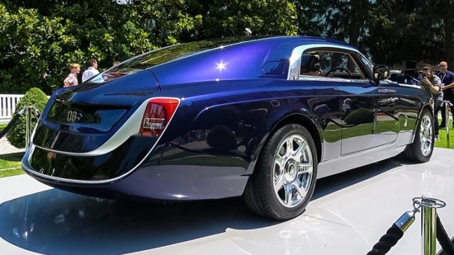 Rolls-Royce’un Yeni Aracı Dünyanın En Pahalısı!